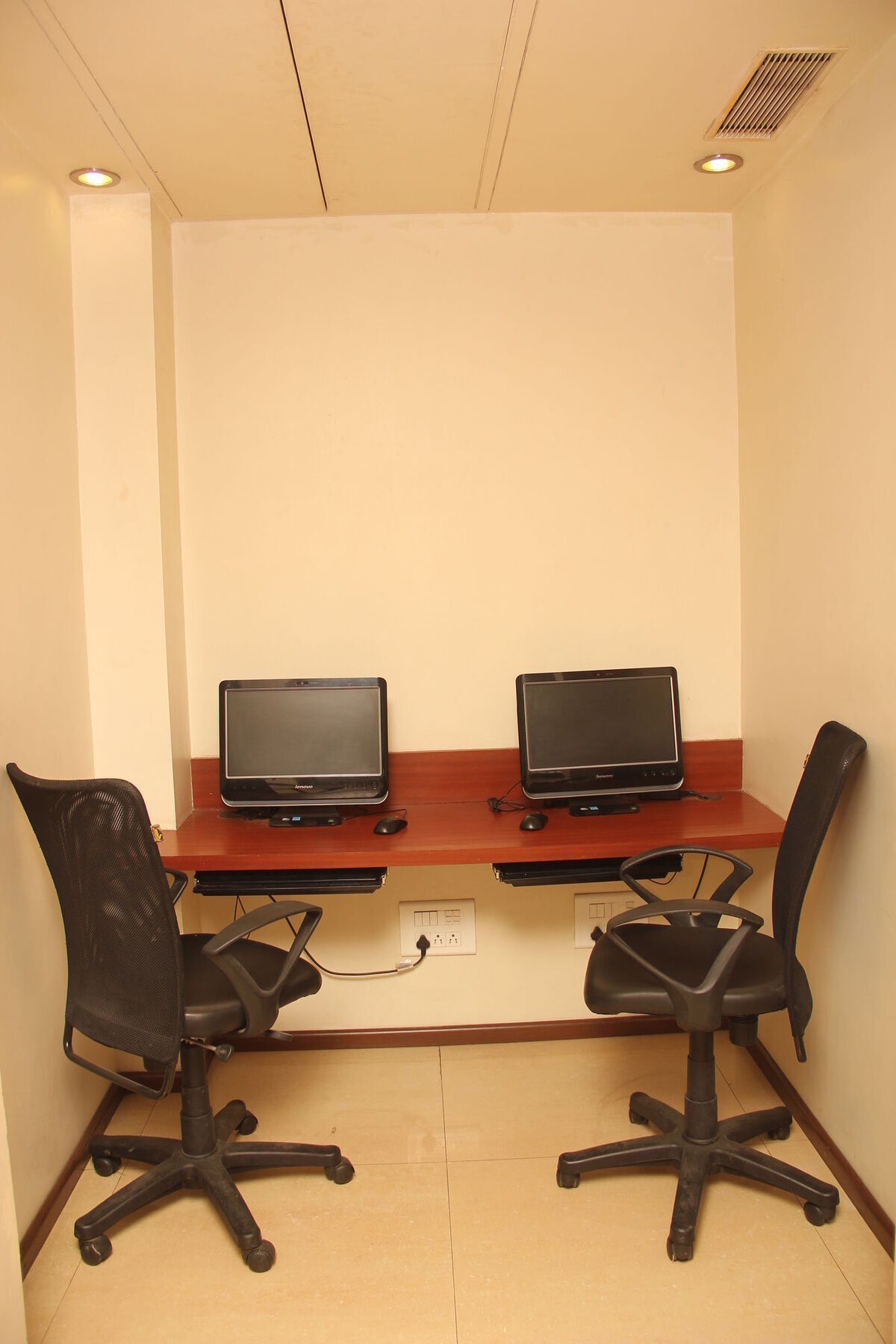 אאורנגבד Keys The Aures Hotel מראה חיצוני תמונה